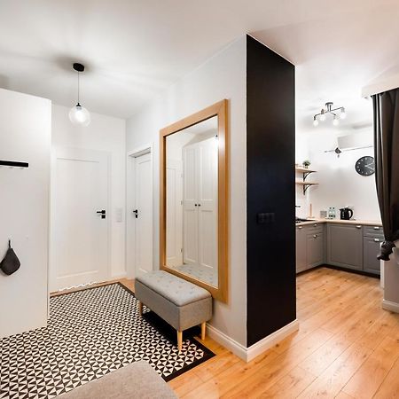 Grzybowska Luxury Apartment Varsovia Exterior foto